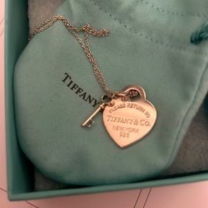 Authentic Tiffany & Co Heart necklace with chain
